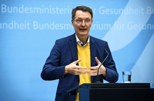Gesundheitsminister Karl Lauterbach (SPD)  will die Klinikfinanzierung auf eine neue Grundlage stellen. Foto: dpa/Bernd von Jutrczenka