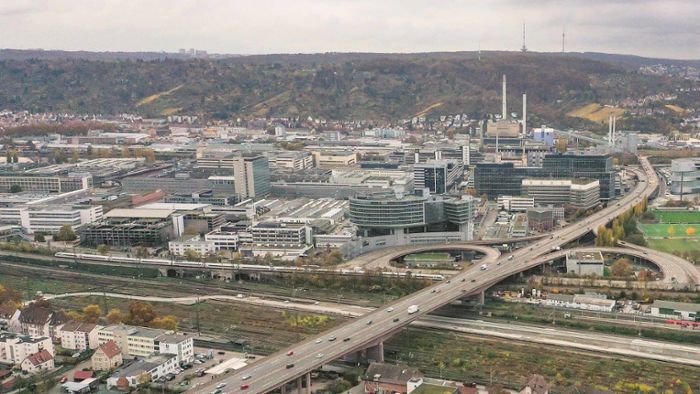 Daimler-Betriebsrat in Untertürkheim verschärft den Ton