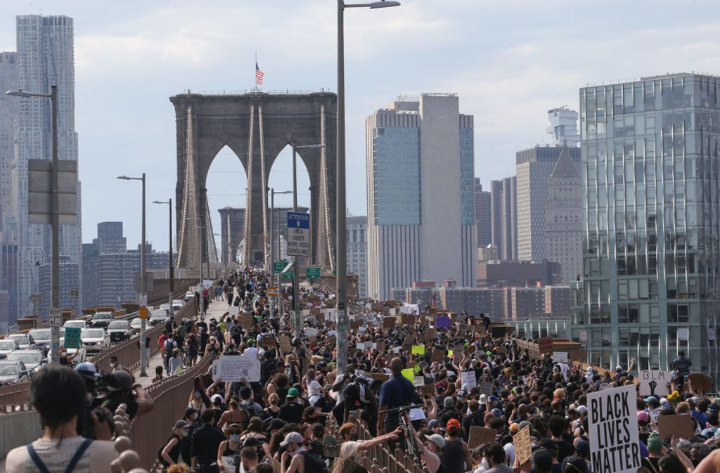 Protest gegen Rassismus: New Yorker  Polizeichef entschuldigt sich