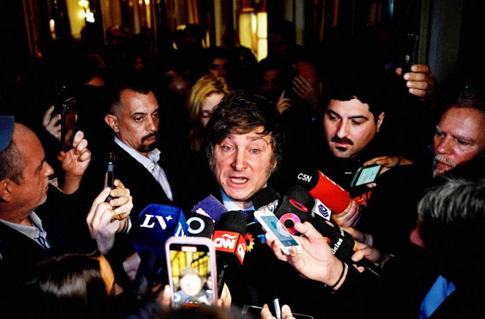 Argentinischer Präsidentschaftskandidat Javier Milei: Vom Tantra-Lehrer zum aggressiven Anarchokapitalisten