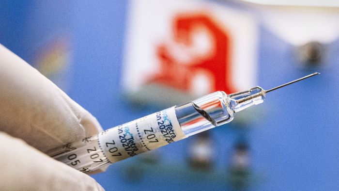 Viele Apotheken in Stuttgart wollen impfen – doch warten ab