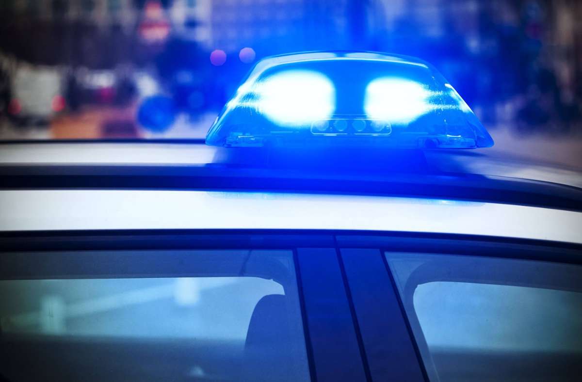 Flucht bei Verkehrskontrolle: Polizist schießt auf Porschefahrer