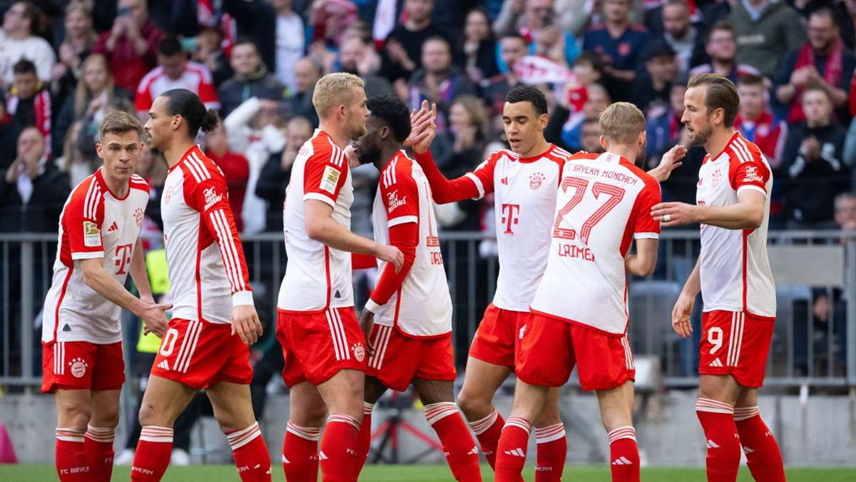 Bundesliga: Bayern erhöhen Druck auf Leverkusen - Remis im Rhein-Derby