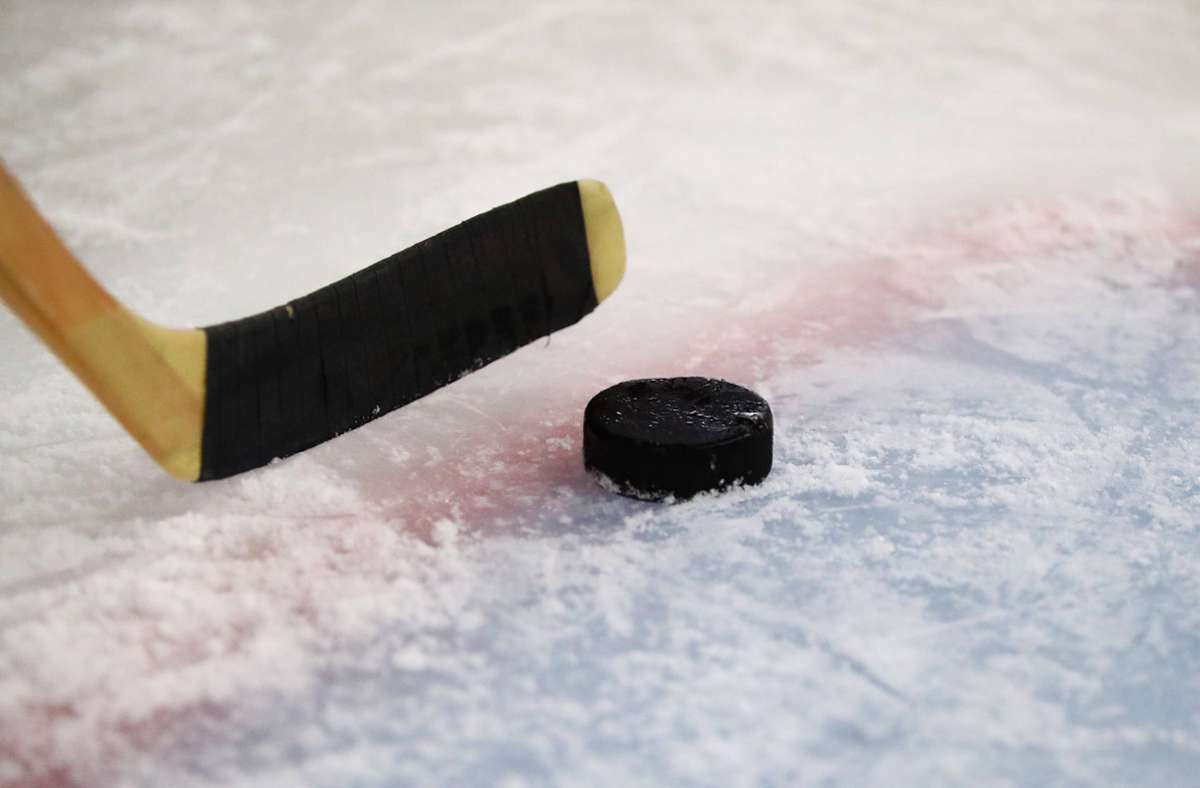 Timur Faisutdinow von Dynamo St. Petersburg: Eishockey-Spieler stirbt nach Puck-Treffer an den Kopf