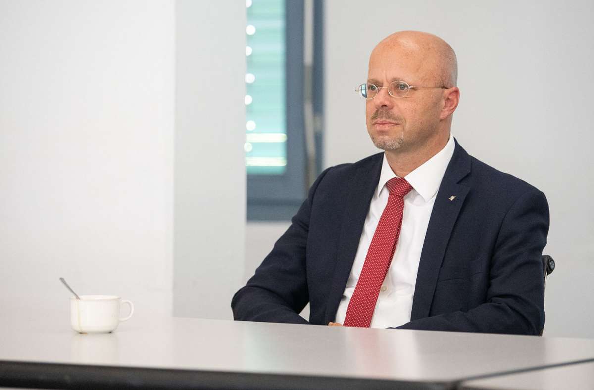 Nach Rauswurf aus der AfD: Andreas Kalbitz lässt Fraktionsvorsitz ruhen