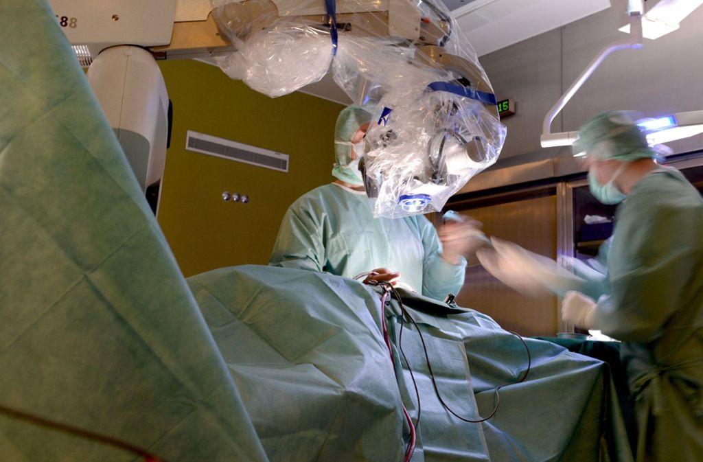 Operation in Ravensburg: Arzt entfernt sechs Kilo schweren Tumor aus Bauch eines Mannes