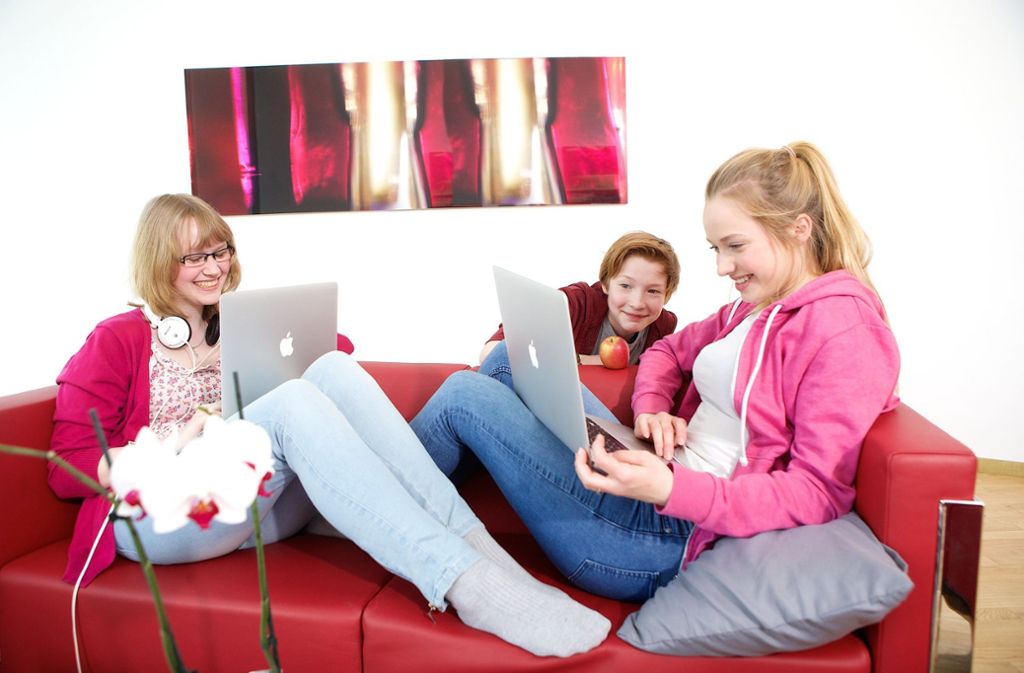 Hochschule Esslingen: Mädchen lernen programmieren