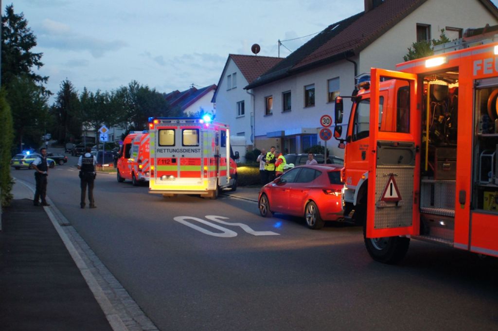 5.8.2019 Fehlalarm in Neuhausen. Die Straßensperre konnte bald wieder aufgehoben werden.