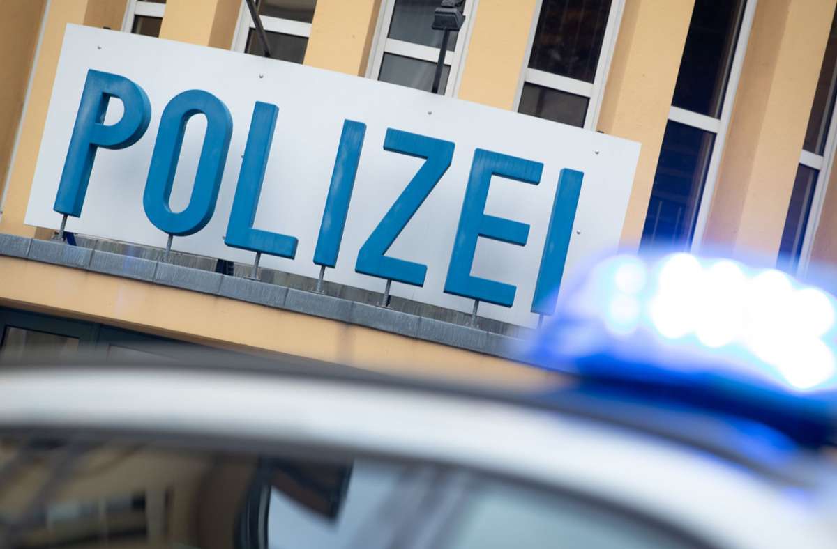 Ermittlungen in Naziszene: Polizei durchsucht Wohnungen in Hohenlohe