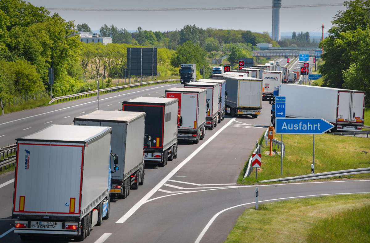 EU knöpft sich Speditionen vor: EU verordnet Lkw-Fahrern Zwangspausen