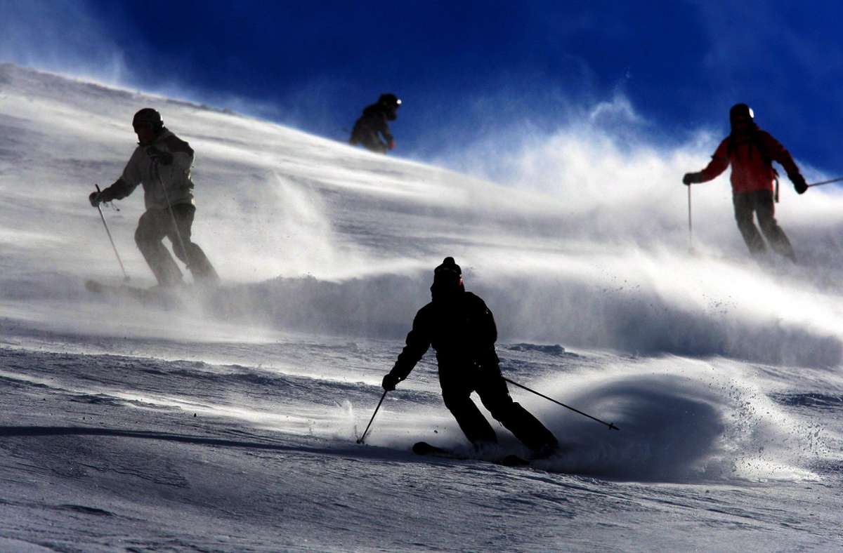 Lockerungen der Corona-Regeln: Frankreich öffnet Skigebiete –  Skilifte bleiben zu