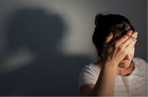 Migräne kann das Leben der Betroffenen stark beeinträchtigen (Symbolfoto). Foto: dpa-Zentralbild