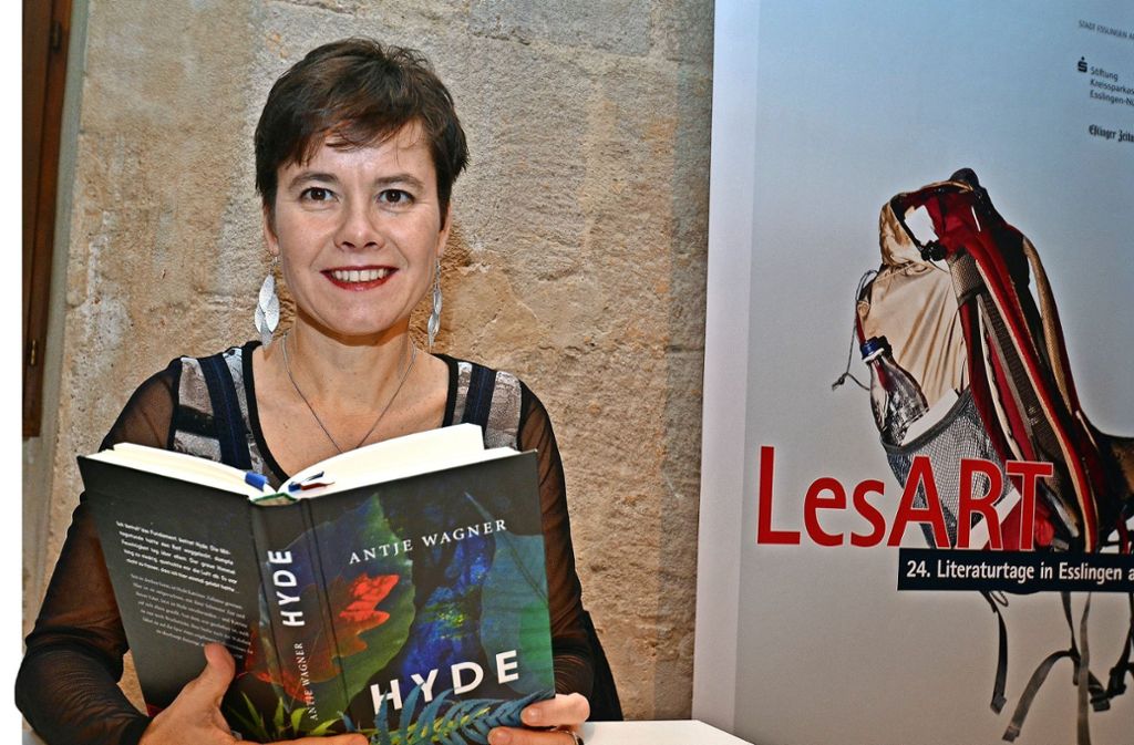 Antje Wagner präsentiert bei LesART ihren geheimnisvollen Roman „Hyde“: Geheimnisvoller Roman