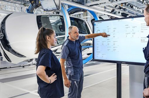 Die Daten, die in der Produktion bei Mercedes entstehen, sollen künftig global verfügbar sein – zur Analyse auch direkt bei den Kolleginnen und Kollegen am Band. Foto: Mercedes-Benz AG