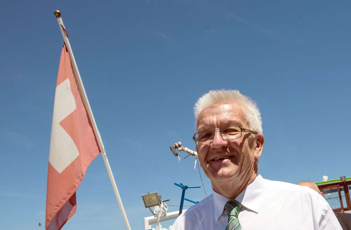 Ministerpräsident bemüht „Herr der Ringe“: Kretschmann vergleicht die Schweiz mit dem Auenland