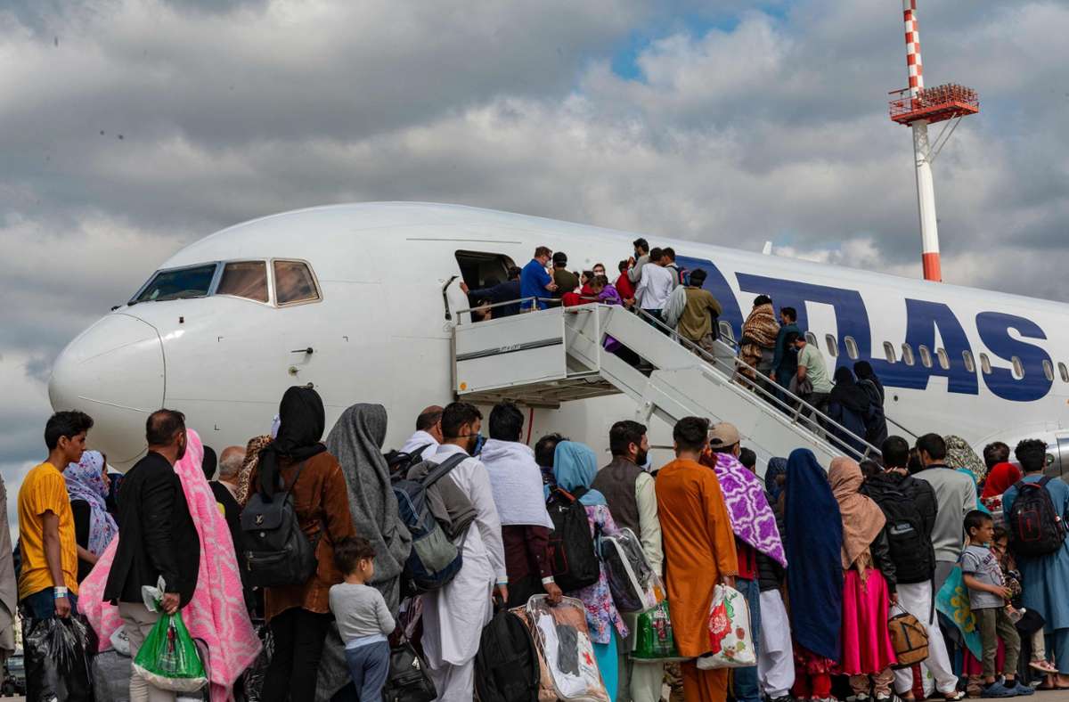Evakuierungen aus Afghanistan: 12.500 Menschen in 24 Stunden aus Kabul ausgeflogen