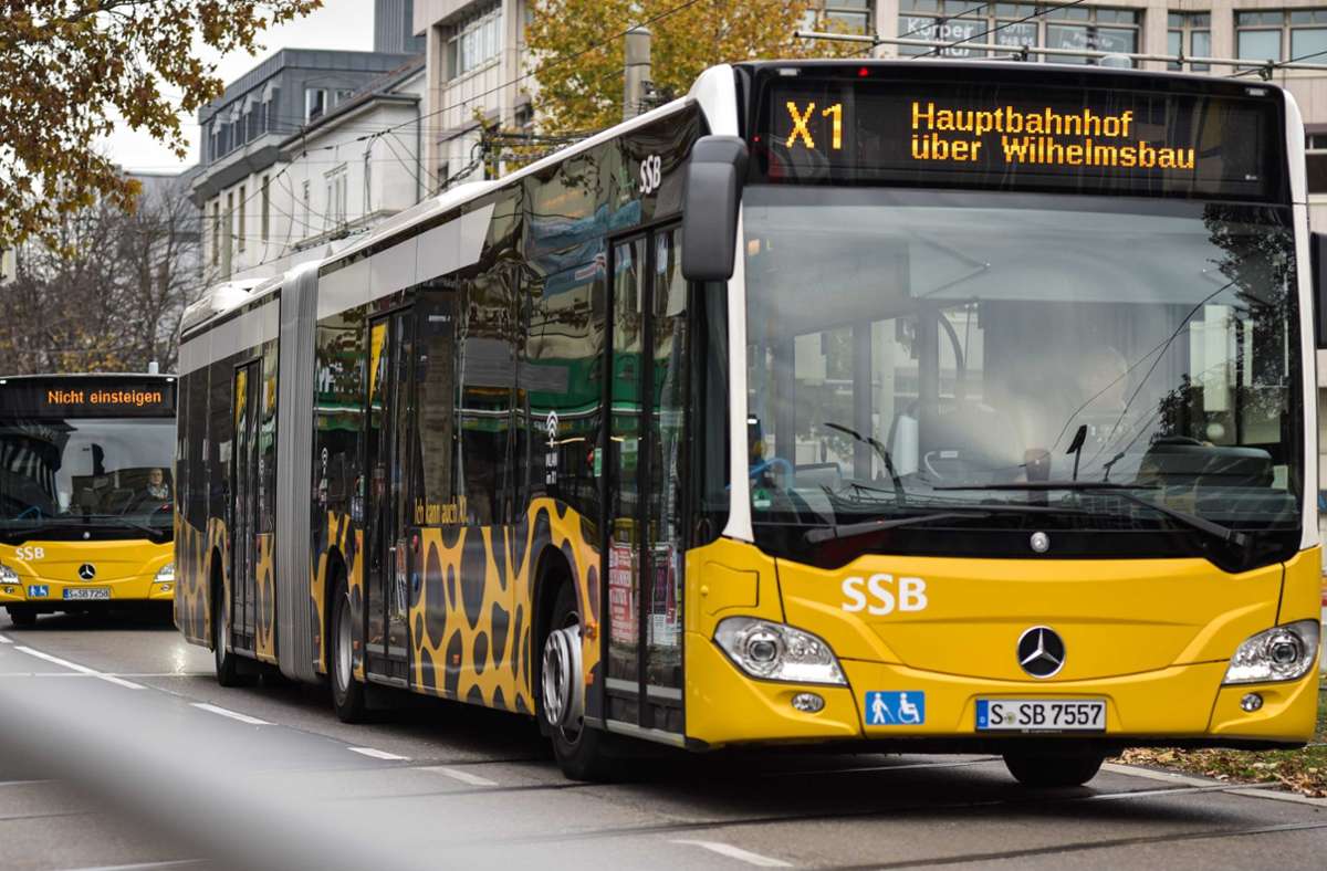 Stuttgart zahlt für Buslinie Millionen: Umstrittener X-1-Bus fährt weiter