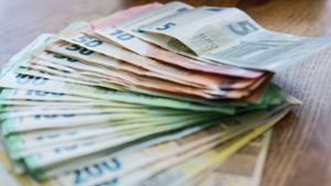 Neue Betrugsmasche auch im Kreis Esslingen: Betrüger suchen    Mitarbeiter und locken mit  Geld