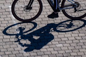 Am Donnerstag sind drei Frauen auf ihren Fahrrädern verunglückt. Foto: dpa/Stefan Sauer
