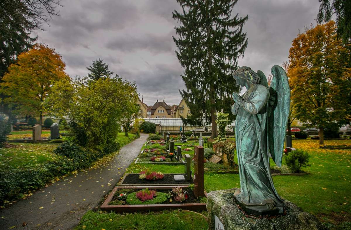 Coronapandemie in Esslingen: Irritation über Urteil zu Beerdigungen