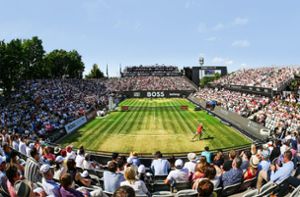 Der 5000 Fans fassende Centre-Court ist Schauplatz des Stuttgarter Weissenhof-Turniers. In unserer Bildergalerie werfen wir einen Blick auf die Stars der Veranstaltung. Foto: Boss  Open/Paul Zimmer