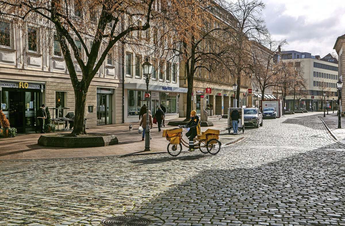 Esslinger  Ritterstraße: Wie kommt eine Gehbehinderte in die Fußgängerzone?
