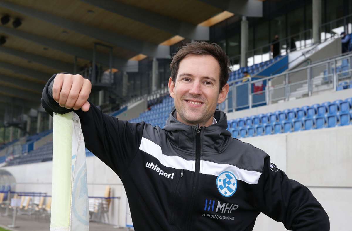Matthias Becher von den  Stuttgarter Kickers: „Diese Leidenschaft, dieses Miteinander  fasziniert mich“