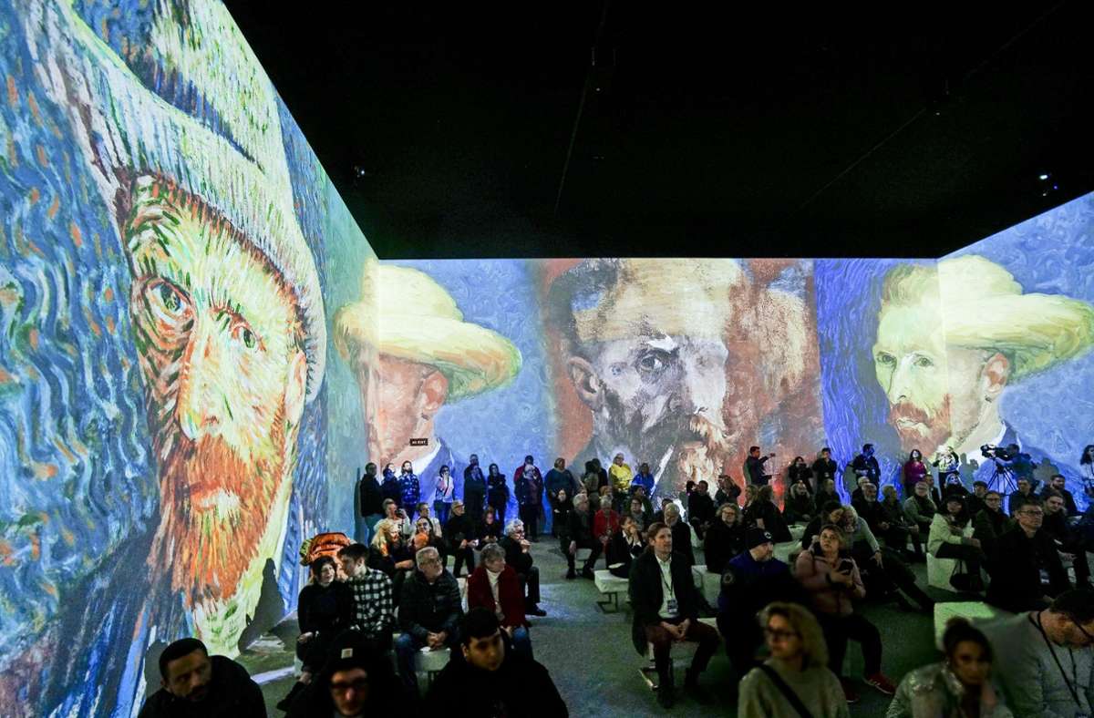 Ludwigsburg im Van-Gogh-Panoptikum: die multimediale  Ausstellung hat schon am Eröffnungstag jede Menge Publikum angezogen.