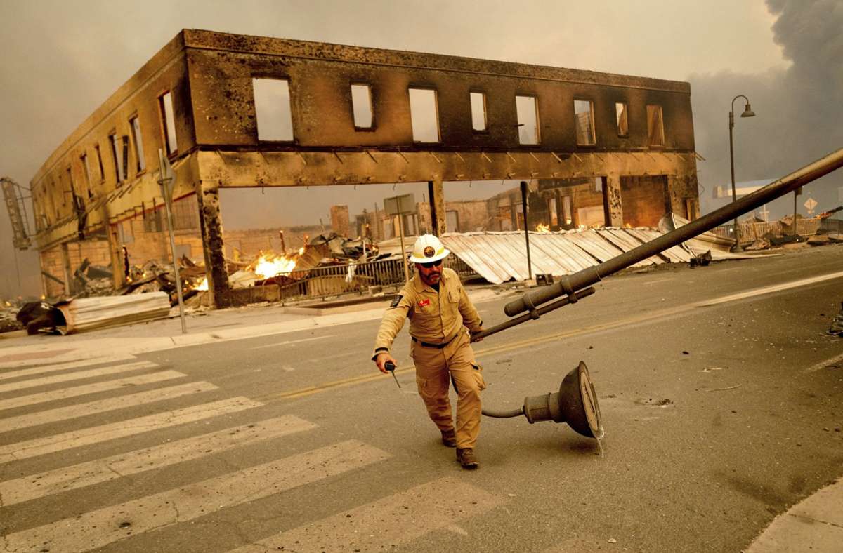 Feuer in Kalifornien: Brände zerstören historische Stadt
