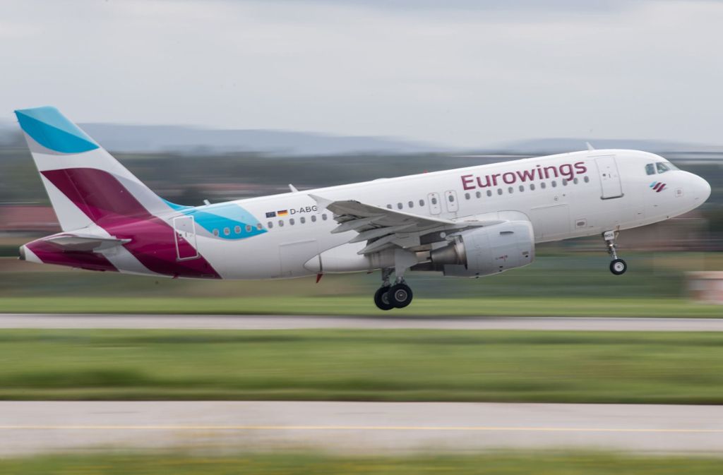 Keine Landeerlaubnis auf Sardinien: Eurowings-Flieger mit zwei Passagieren an Bord muss umkehren