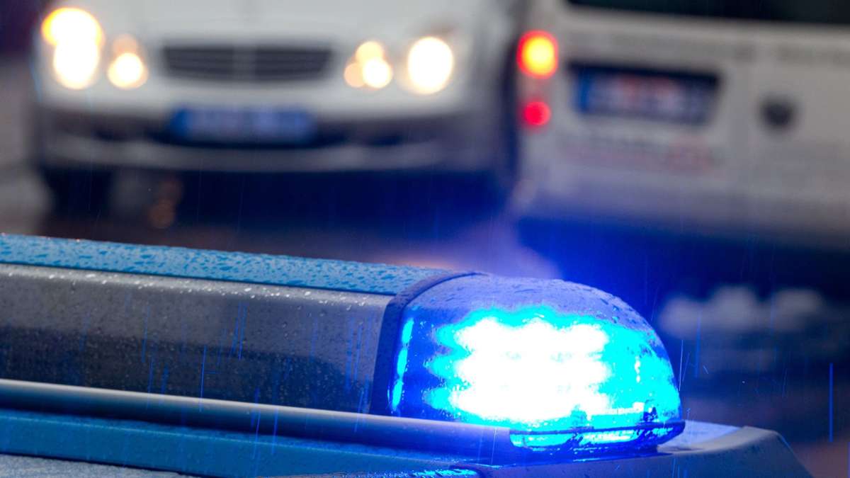 Ludwigsburg: 65-Jährige wird angerempelt und von Bus erfasst