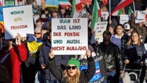 Stuttgarter Protest als Liveschalte in den Iran