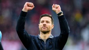 Bundesliga: Bericht: Trainer Alonso bleibt wohl in Leverkusen