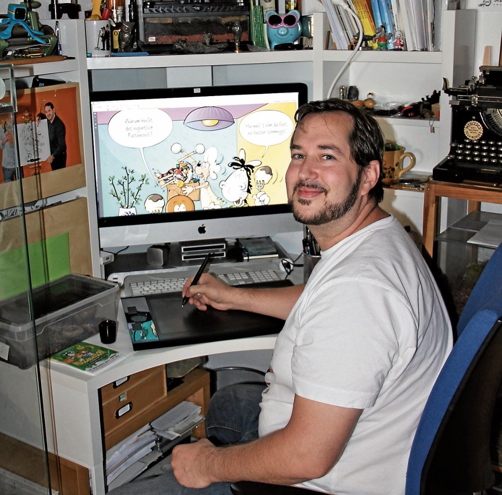 AICHTAL:  Der Comic-Zeichner Alexander Linke lässt die Schwabenstars lebendig werden: Bei Äffle und Pferdle zu Hause