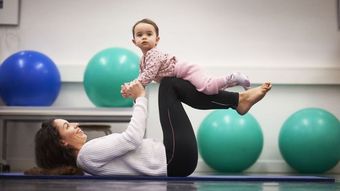 Wenn Baby und Mama gemeinsam Yoga machen