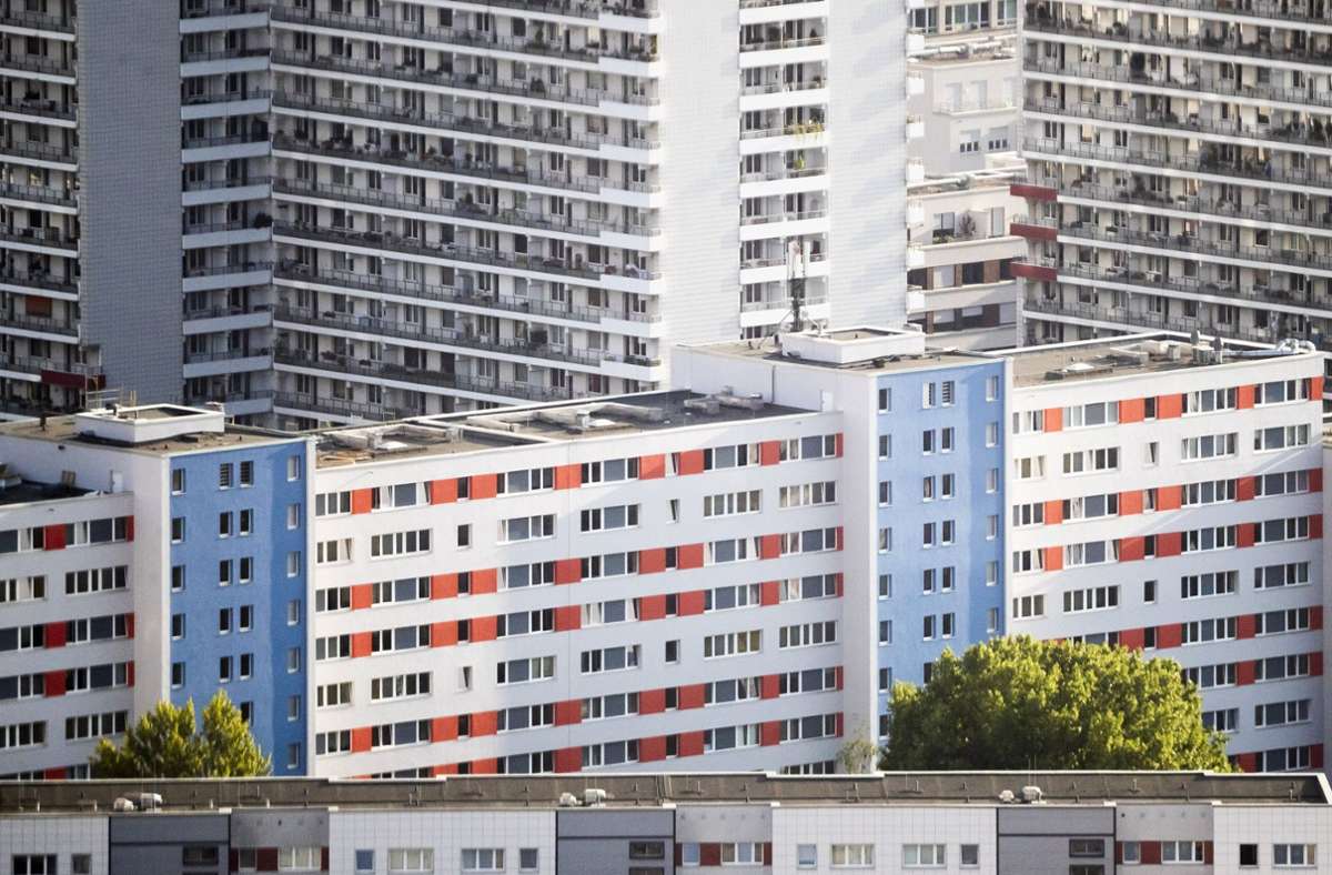 Kevin Kühnert findet keine Wohnung: Berliner bekommen gescheiterten Mietendeckel zu spüren
