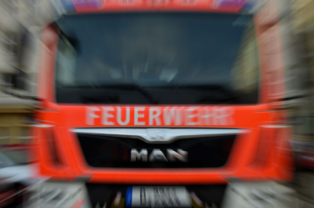 Rauch in Wernau ruft Feuerwehr auf den Plan
