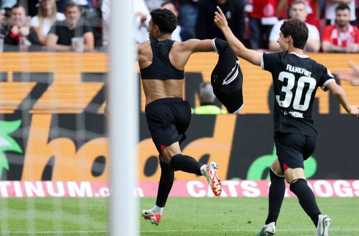 Fußball-Bundesliga: Eintracht Frankfurt gelingt kurz vor Schluss Ausgleich in Mainz