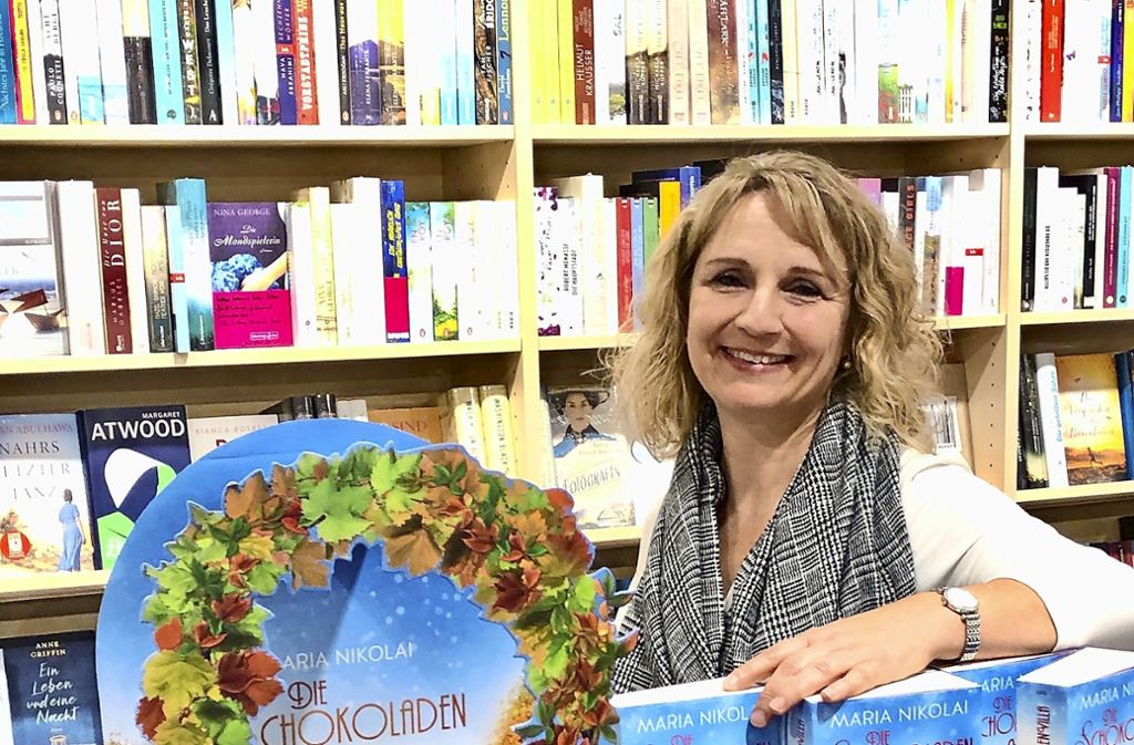Bestseller-Autorin Maria Nikolai stellt zweiten Band ihrer erfolgreichen Trilogie vor: Mit der Schokoladenvilla auf die Bestsellerliste