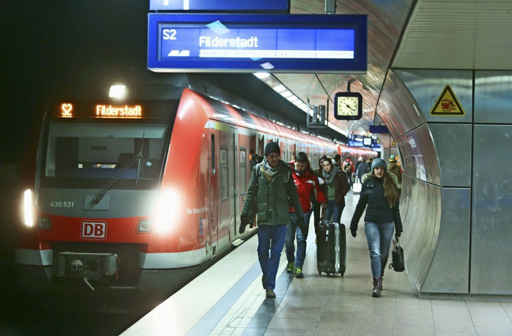 „Kombiring“ könnte Neckartal und Filder verbinden: Region prüft S-Bahn bis nach Nürtingen
