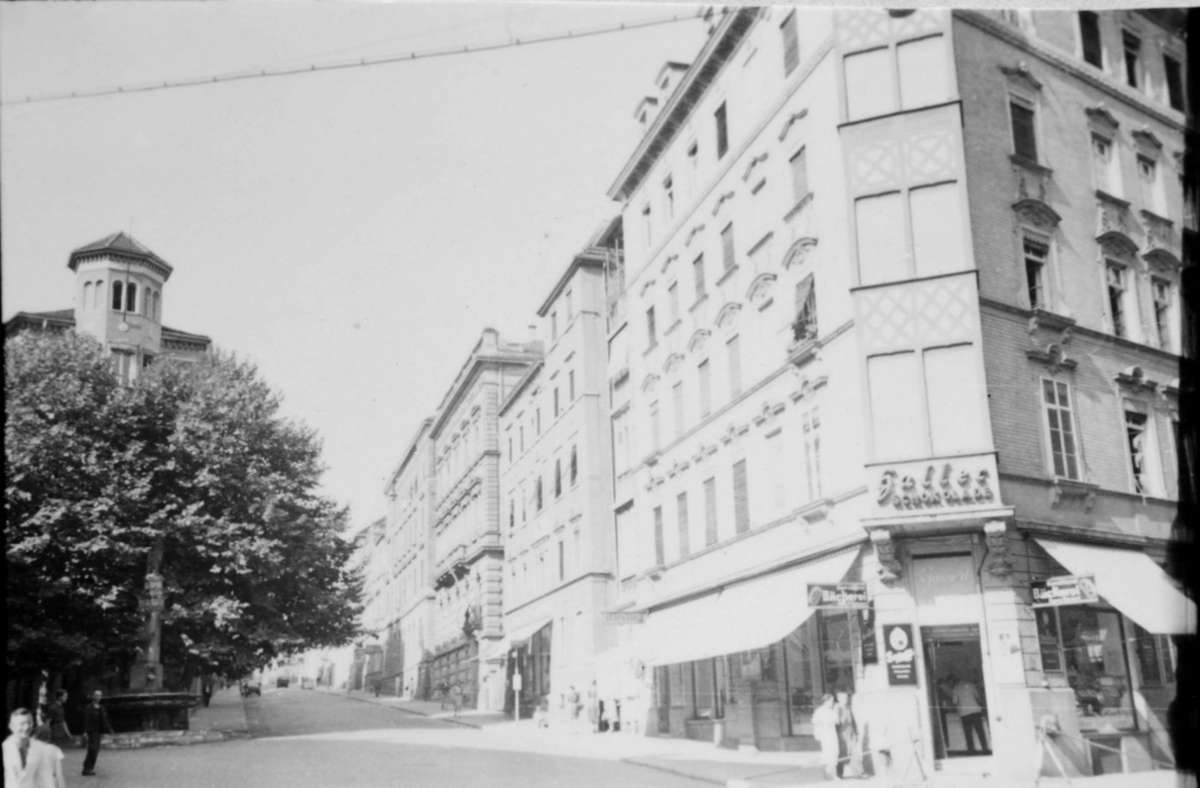Reinsburgstraße in Stuttgart 1942: Der Weg in den Westen