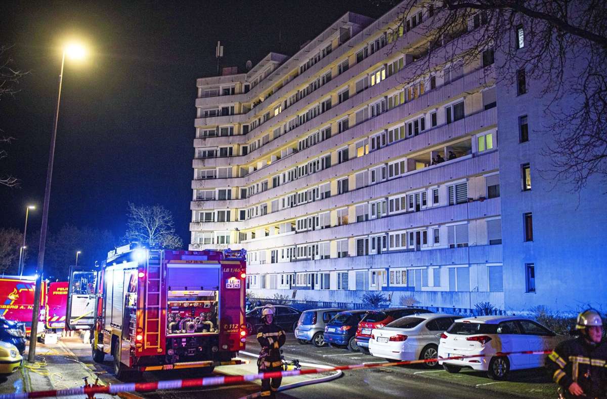 Großeinsatz bei Brand in Ludwigsburg: Bewohner können in ihre Wohnungen zurück