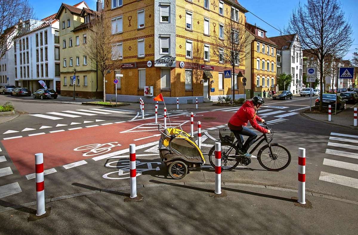Radverkehr in Esslingen: Konflikt um Diagonalsperre  für   die Hindenburgstraße
