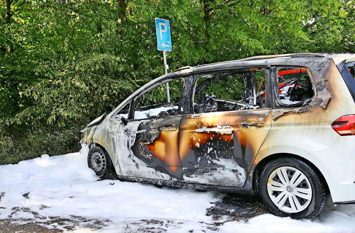 Das ausgebrannte Auto