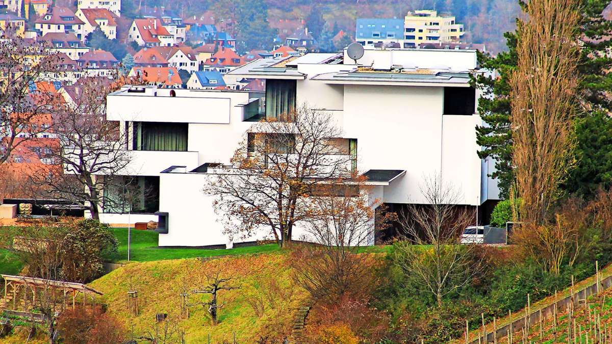 Ausgezeichnete Villa mit Aussicht von Alexander Brenner auf dem Haigst in Stuttgart.