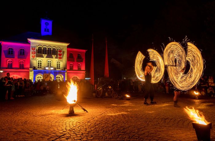 Event-Wochenende in der Sindelfinger Innenstadt: Feuerabend und Mittelaltermarkt in der Stadtmitte