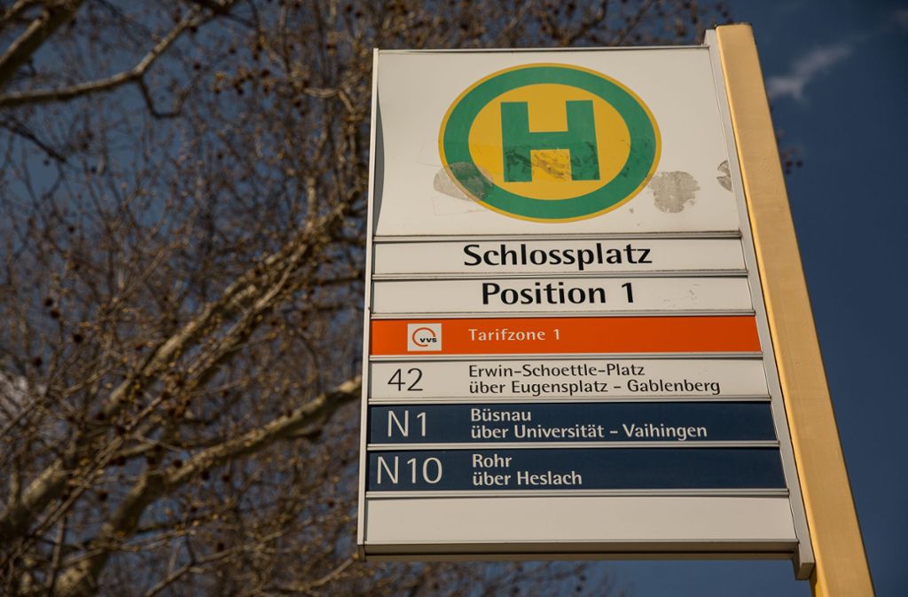 Nahverkehr in Stuttgart: Diese App macht auch analoge Haltestellen smart