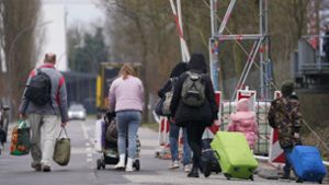 Kretschmann kündigt Flüchtlingsgipfel Anfang November an