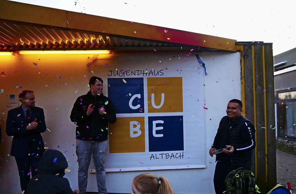 Neuer Namen, doch die Neubaupläne fürs Jugendhaus liegen auf Eis: Altbacher Jugendhaus heißt jetzt „Cube“