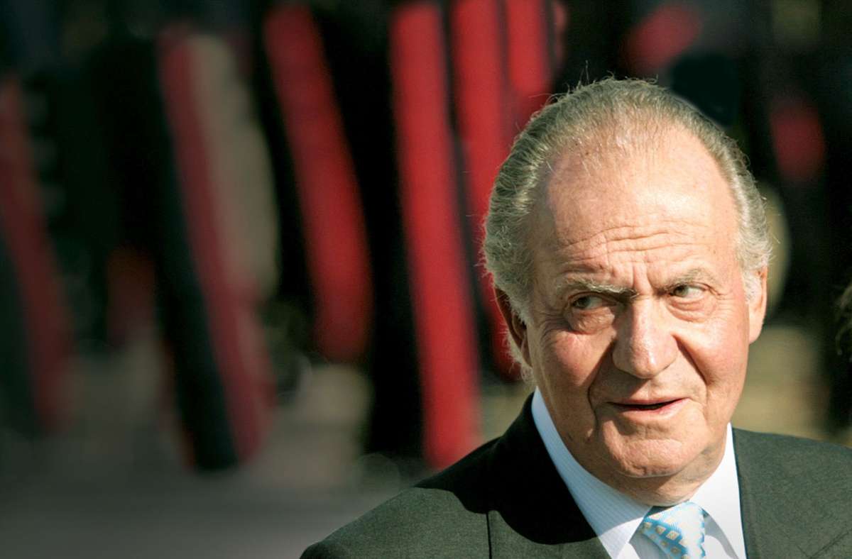 Spaniens Ex-König Juan Carlos ist vor anderthalb Jahren nach Abu Dhabi geflüchtet. Jetzt möchte er gern wieder heim. Foto: AFP/Pierre-Philippe Marcou
